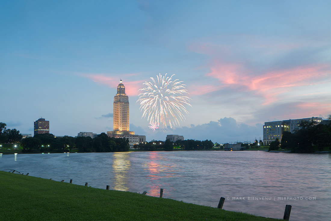 Baton Rouge Fireworks | Louisiana Photographer Mark Bienvenu